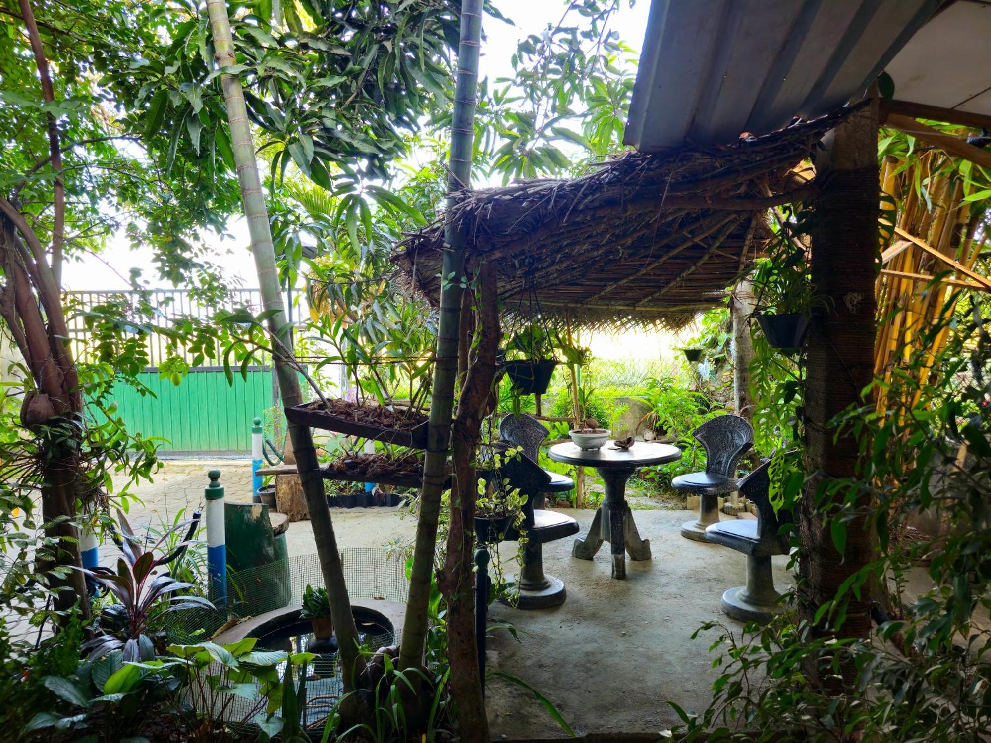 Hotel Tissamaharama Exterior photo